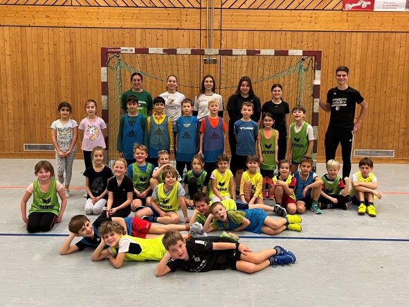 Handballaktionstag der HSG Kinzigtal in Kooperation mit der Grundschule Schiltach-Schenkenzell